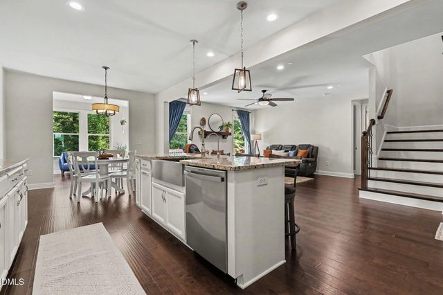 611 Vine Pond Court, Apex, NC 27523