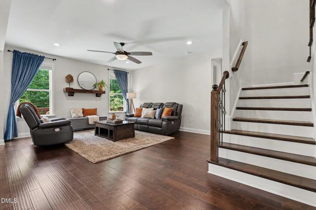 611 Vine Pond Court, Apex, NC 27523
