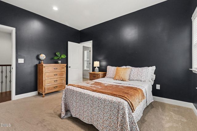 611 Vine Pond Court, Apex, NC 27523