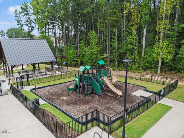 611 Vine Pond Court, Apex, NC 27523