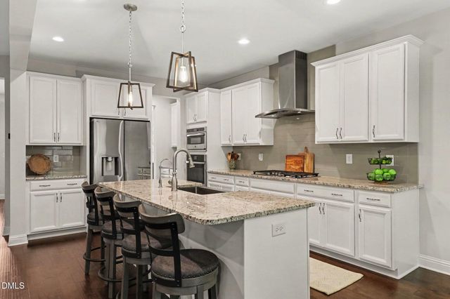 611 Vine Pond Court, Apex, NC 27523