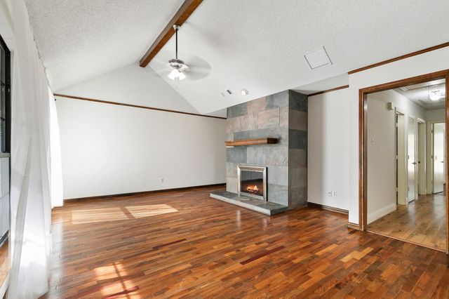 623 Windgate Court, Arlington, TX 76012