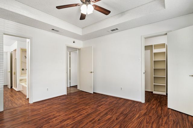 623 Windgate Court, Arlington, TX 76012