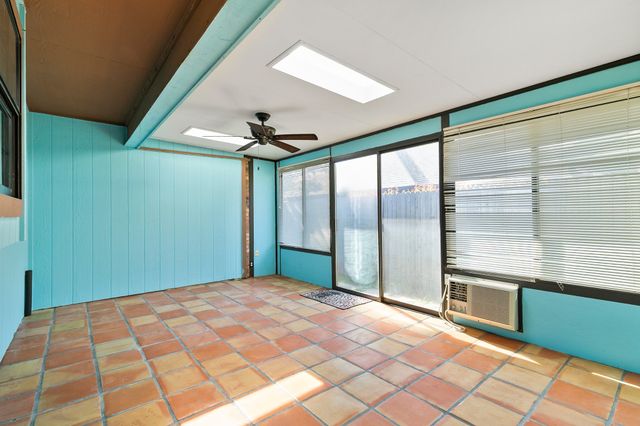 623 Windgate Court, Arlington, TX 76012