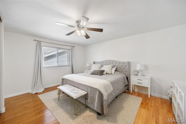 215 Straightoak Court, Ballwin, MO 63021