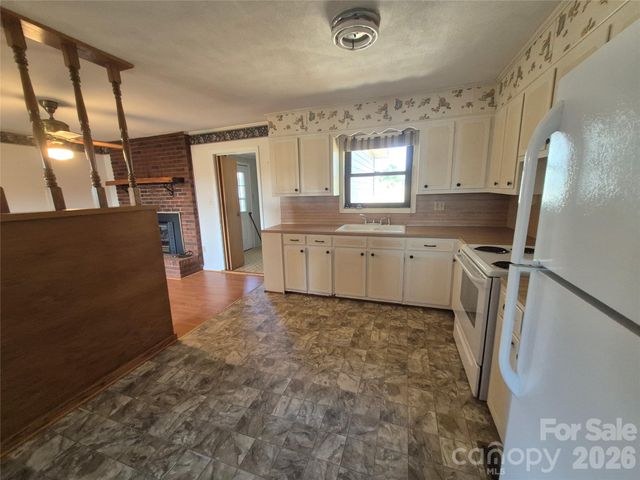 1267 Howards Creek Mill Road, Vale, NC 28168