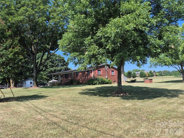 1267 Howards Creek Mill Road, Vale, NC 28168