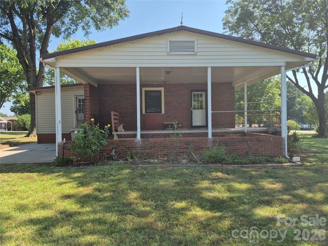 1267 Howards Creek Mill Road, Vale, NC 28168
