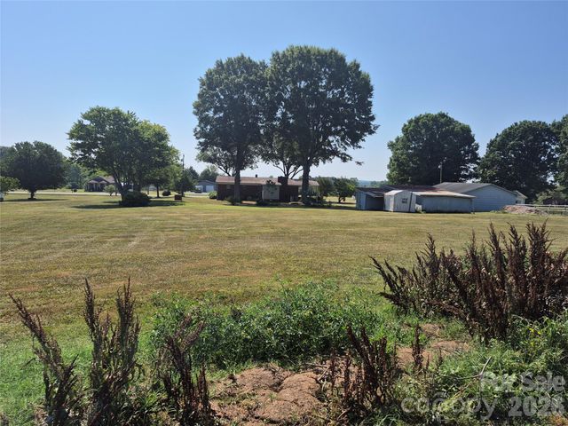 1267 Howards Creek Mill Road, Vale, NC 28168