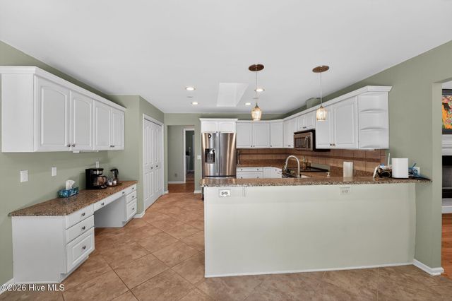 102 Owens Circle, West End, NC 27376