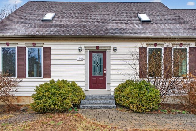 190 Blackwater Road, Rochester, NH 03867