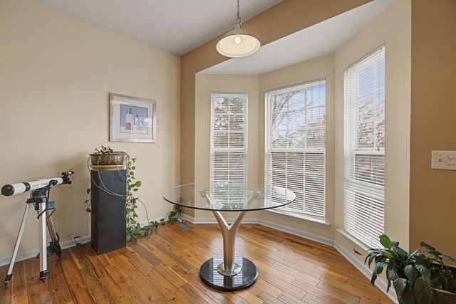 6744 Sugar Hill Dr, Nashville, TN 37211