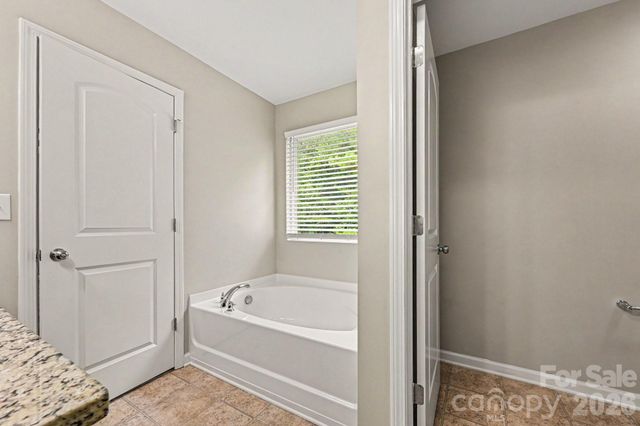 2027 Eddie Massey Lane, Rock Hill, SC 29730
