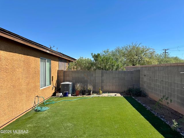 1958 E Calle Corza, Tucson, AZ 85706