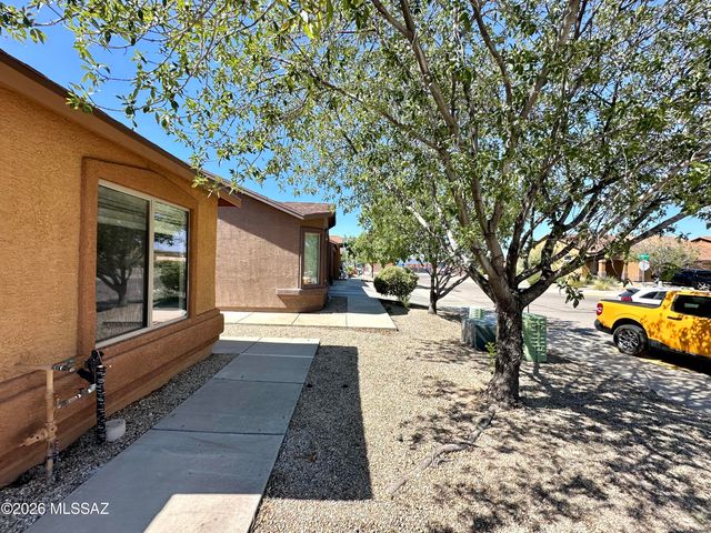 1958 E Calle Corza, Tucson, AZ 85706