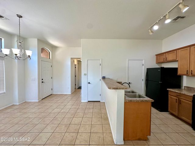 1958 E Calle Corza, Tucson, AZ 85706