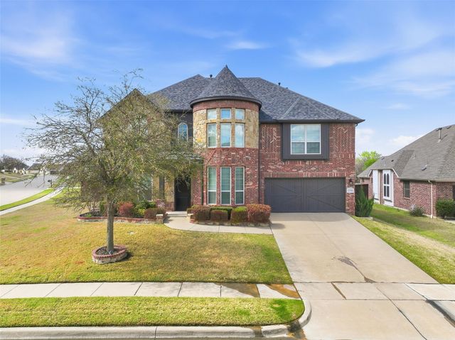 1194 Overland Drive, Burleson, TX 76028