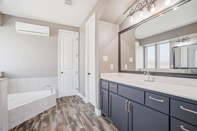 1194 Overland Drive, Burleson, TX 76028