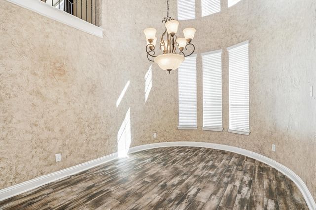 1194 Overland Drive, Burleson, TX 76028