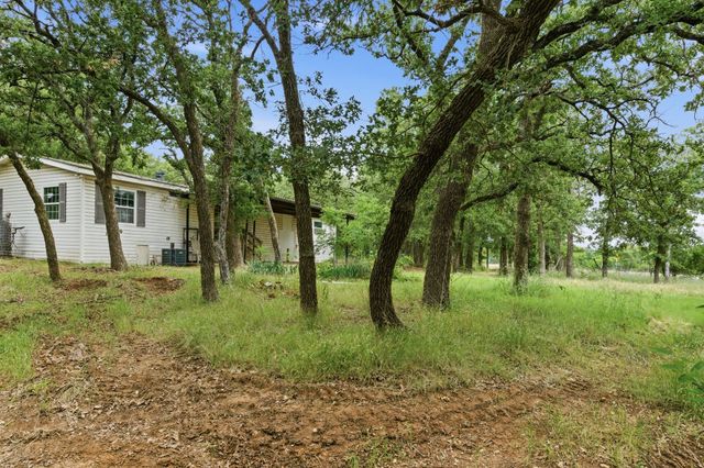 2109 Timber Top Trail, Joshua, TX 76058