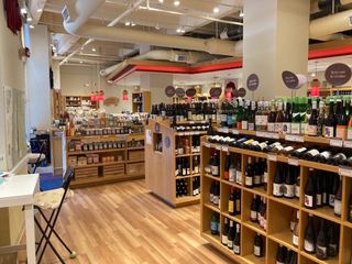 45 Lafayette St, Salem, MA 01970