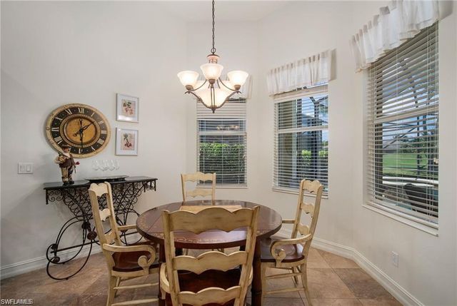 6476 Caldecott DR, Naples, FL 34113