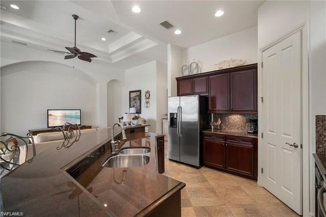 6476 Caldecott DR, Naples, FL 34113