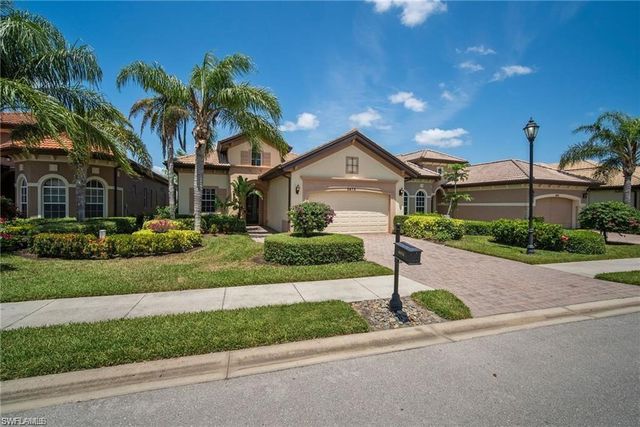 6476 Caldecott DR, Naples, FL 34113