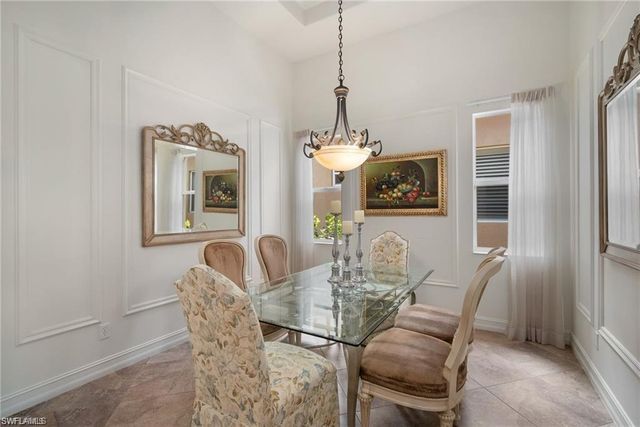 6476 Caldecott DR, Naples, FL 34113
