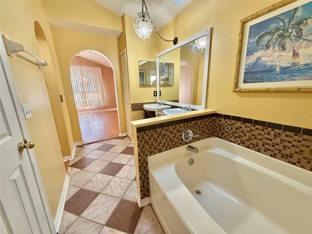 326 HANGING MOSS ROAD, Davenport, FL 33837