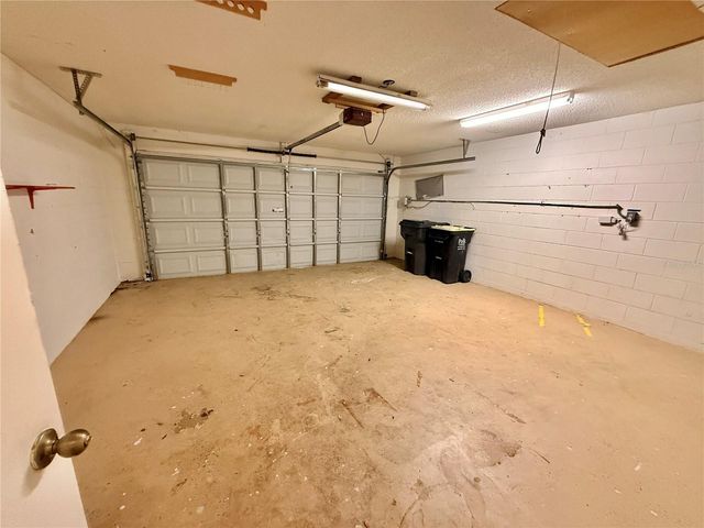 326 HANGING MOSS ROAD, Davenport, FL 33837