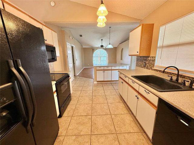 326 HANGING MOSS ROAD, Davenport, FL 33837