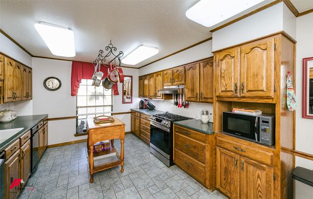 5541 Branchwood Drive, Keithville, LA 71047