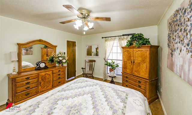 5541 Branchwood Drive, Keithville, LA 71047