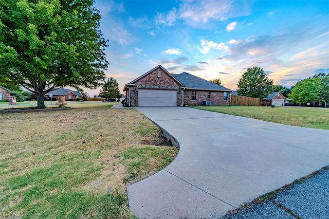3587 Remington Place Road, Norman, OK 73072