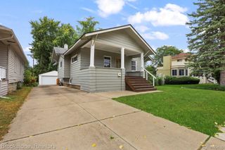 111 E Tacoma Street, Clawson, MI 48017