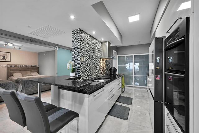 1800 S Ocean Drive 1408, Hallandale Beach, FL 33009