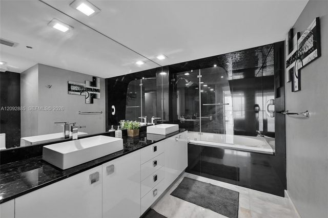 1800 S Ocean Drive 1408, Hallandale Beach, FL 33009