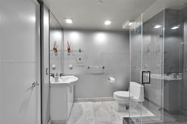 1800 S Ocean Drive 1408, Hallandale Beach, FL 33009