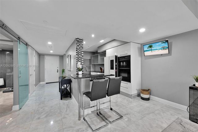 1800 S Ocean Drive 1408, Hallandale Beach, FL 33009