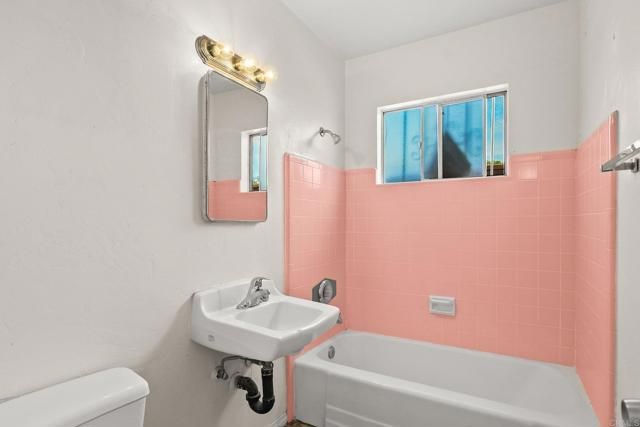 3545 Boundary St, San Diego, CA 92104