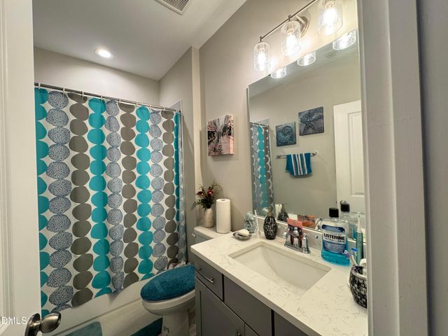 929 Haybeck Lane, Apex, NC 27523