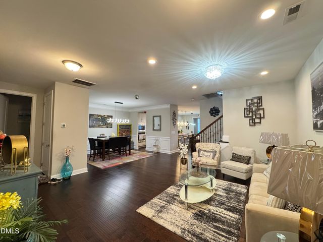 929 Haybeck Lane, Apex, NC 27523