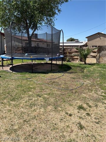 4988 Sandra Road, Las Vegas, NV 89110