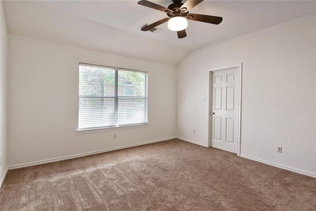 74 Blue Creek Court Court, The Woodlands, TX 77382