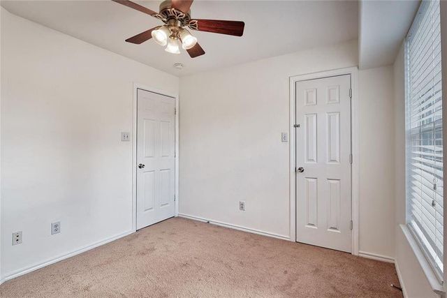 74 Blue Creek Court Court, The Woodlands, TX 77382