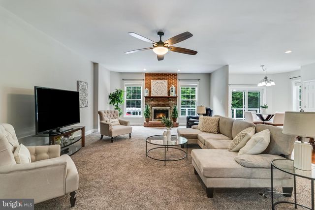 5620 ZETTA MAE PL, Welcome, MD 20693