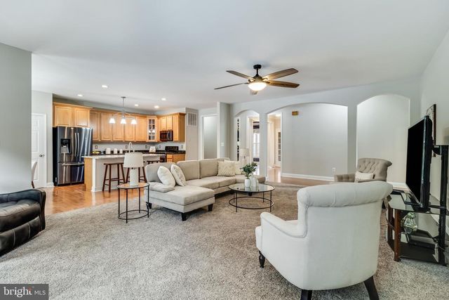 5620 ZETTA MAE PL, Welcome, MD 20693