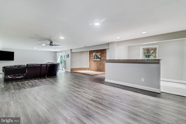 5620 ZETTA MAE PL, Welcome, MD 20693