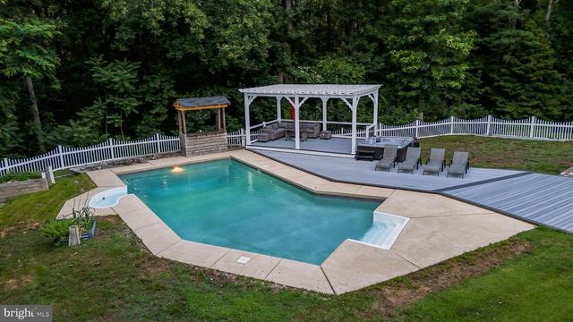 5620 ZETTA MAE PL, Welcome, MD 20693